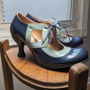 BELLEVUE BLUE NAVY VESTAL MARY JANE WITH CUT OUTS (Discontinued)